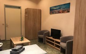 Pension Lotti Friedrichshain